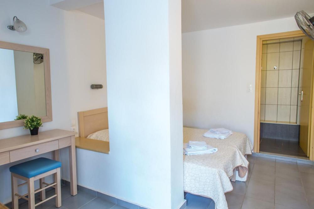 Agios Pavlos Hotel Экстерьер фото