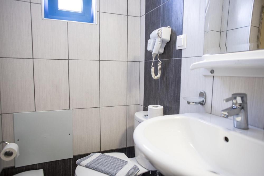 Agios Pavlos Hotel Экстерьер фото